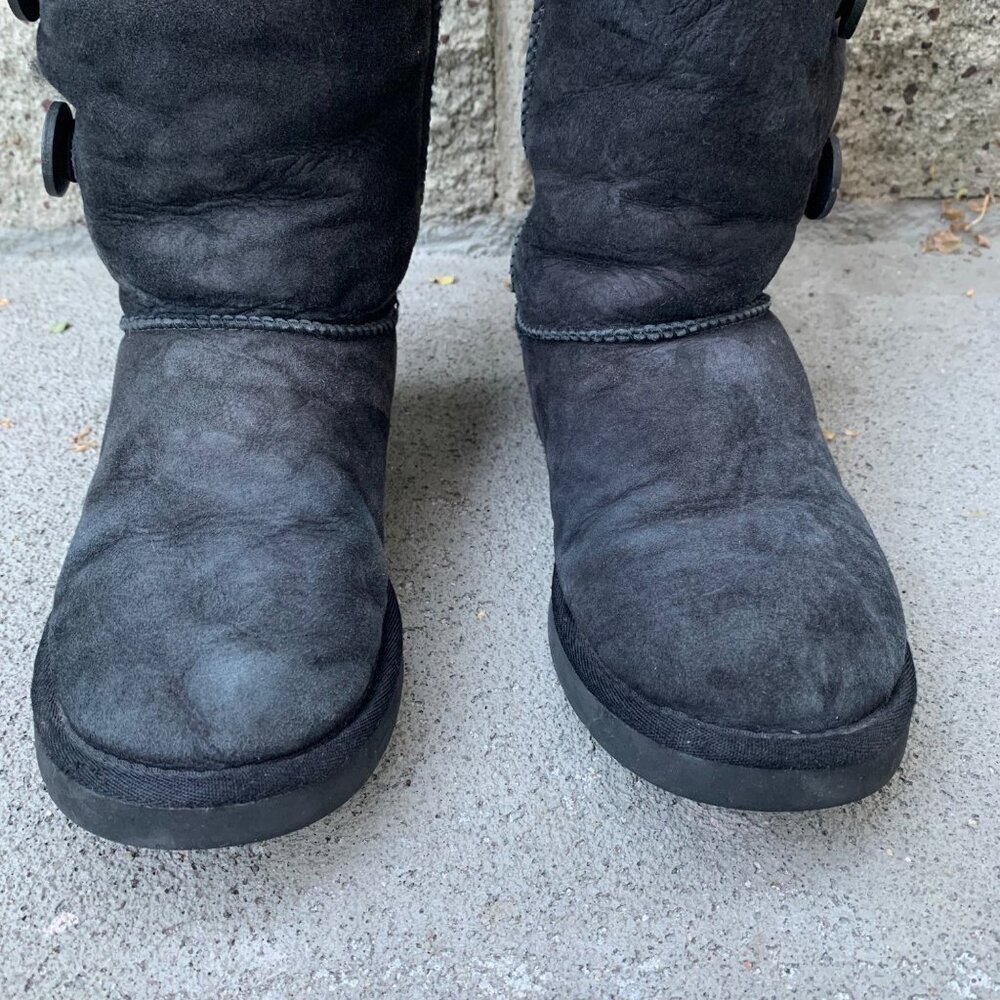 UGG AUSTRALIA Bailey Button Boots Womens 7 38 Black Suede High Boot Shearling - Picture 5 of 13